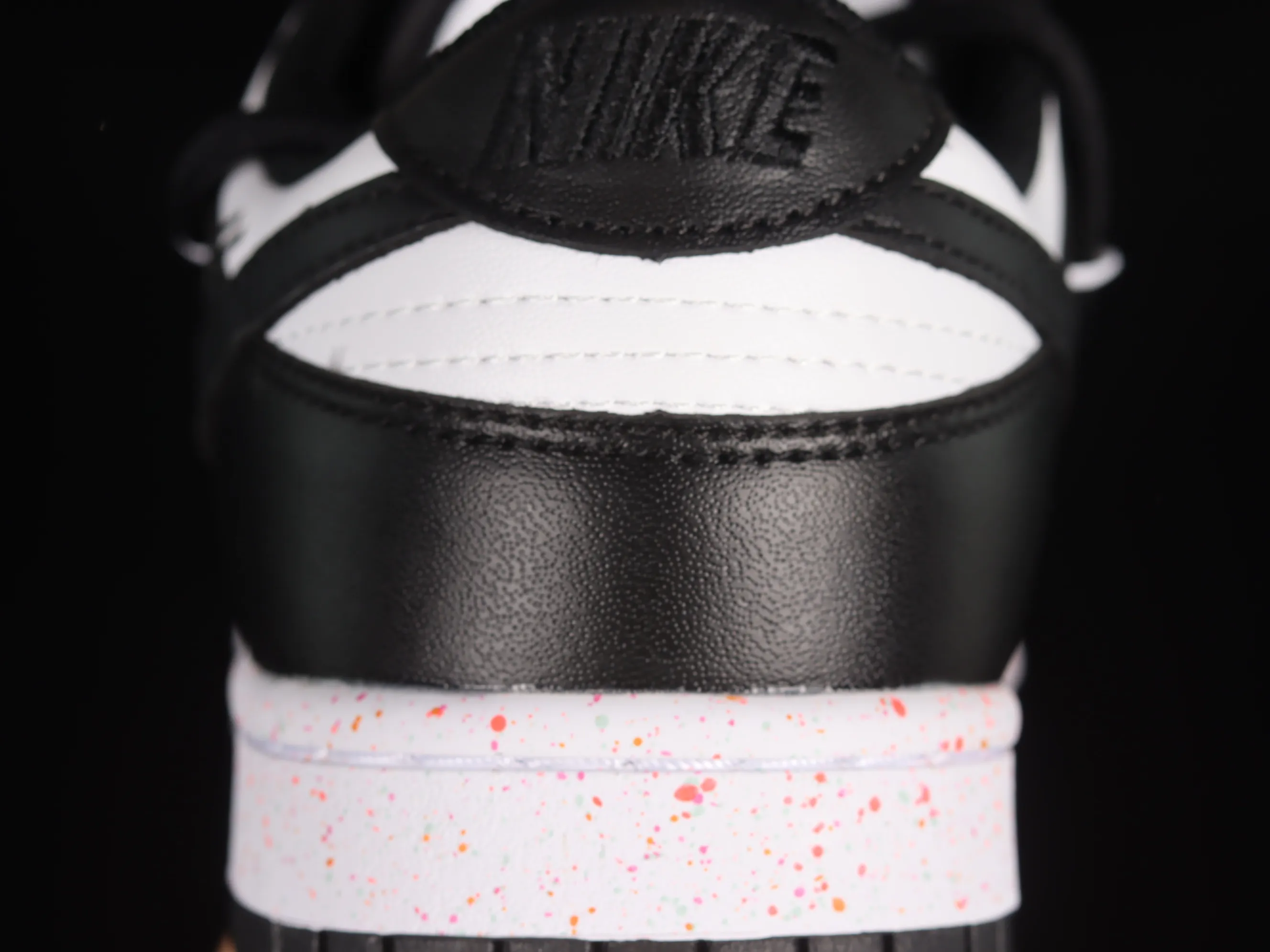 All Categories Nk SB Dunk Series Nk SB Dunk Low Low-top sneakers Nk Dunk Low "Multi Color" Vibrant three hooks Customized version of deconstructed strap casual sneakers FD4623-131